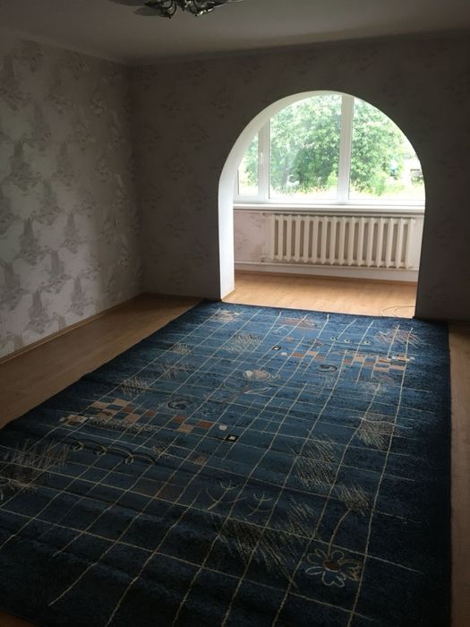 Продам 5-кімнатну квартиру