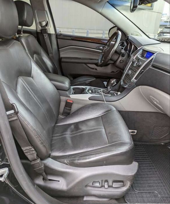 Cadillac SRX4 3.0 AWD 2011 рік