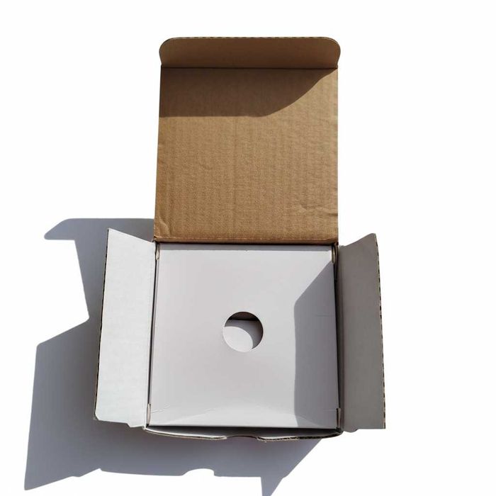 Câmara de Vigilância Wi-Fi FullHD, rotativa com sirene — NOVA