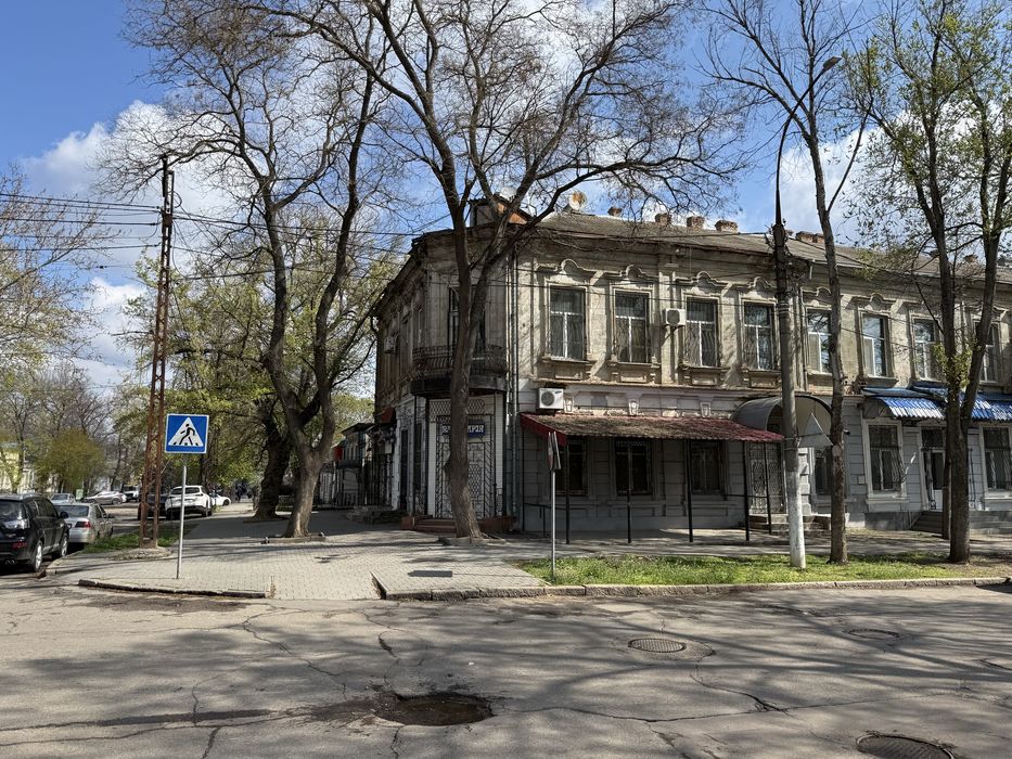 Помещение 96 метров в центре.Декабристов/Макарова.