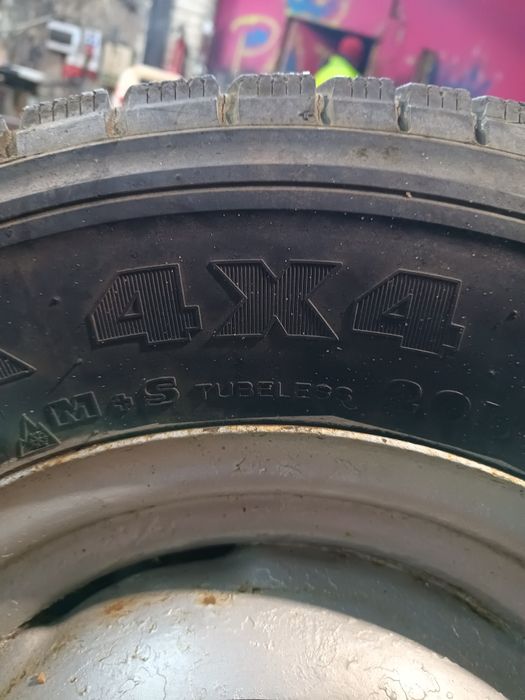 Kompletne koła do żuka Lublina 205/80/16