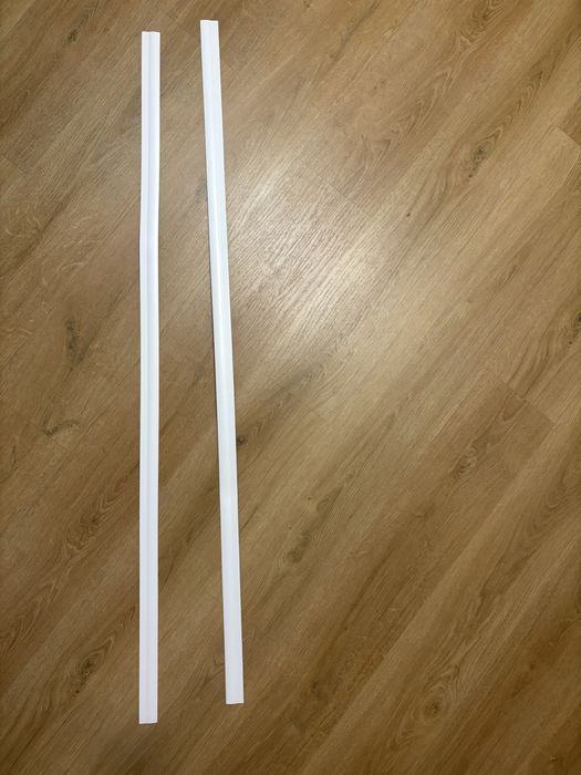 Prowadnice do rolet 135 cm