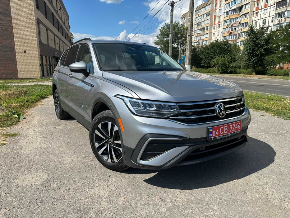Volkswagen Tiguan S