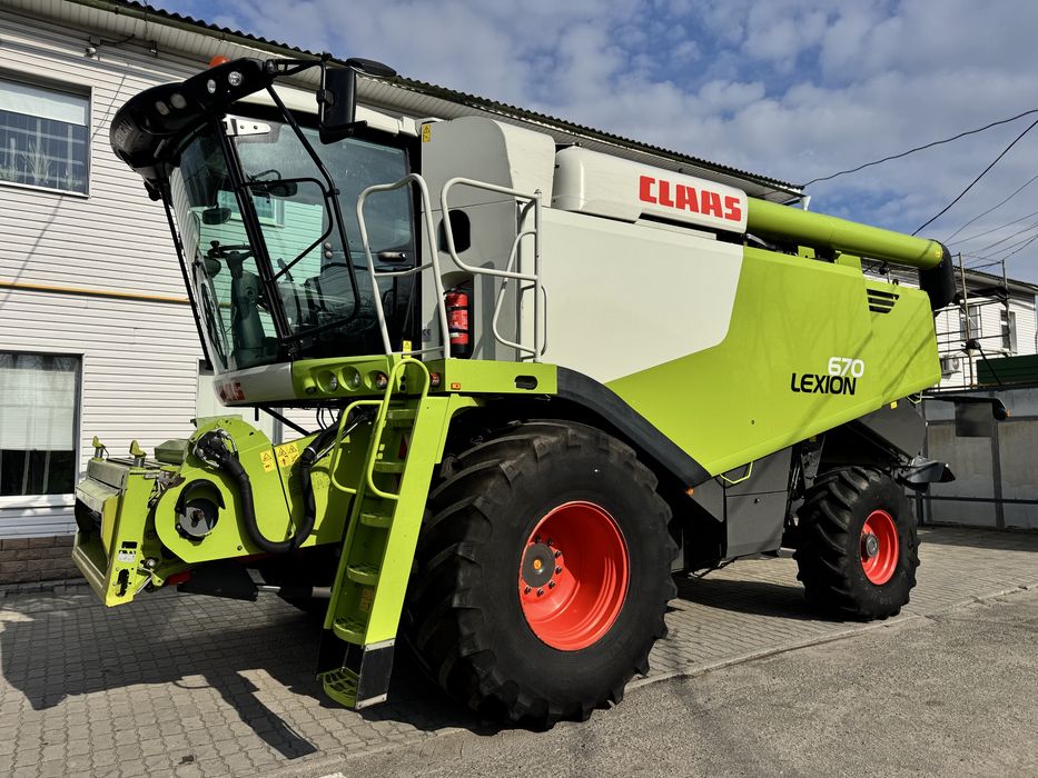 Claas Lexion 670