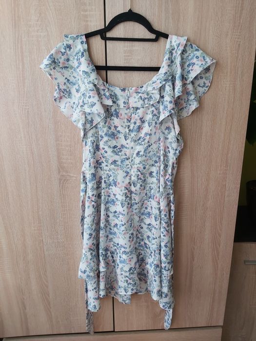 Nowa sukienka damska w kwiatki r. L Quiz