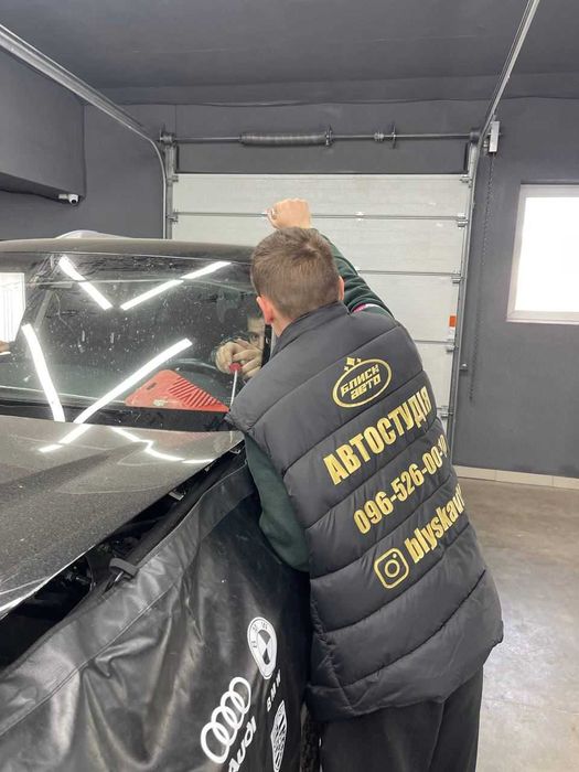 Ремонт Автоскла Заміна Продаж Полірування Тонування Детейлінг Авто