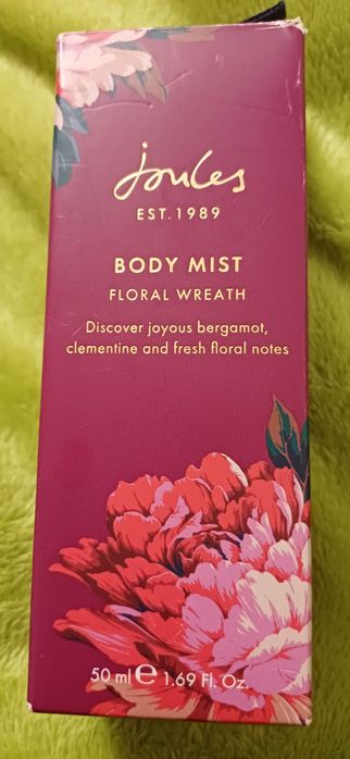 Спрей для тела Joules Floral Wreath.
