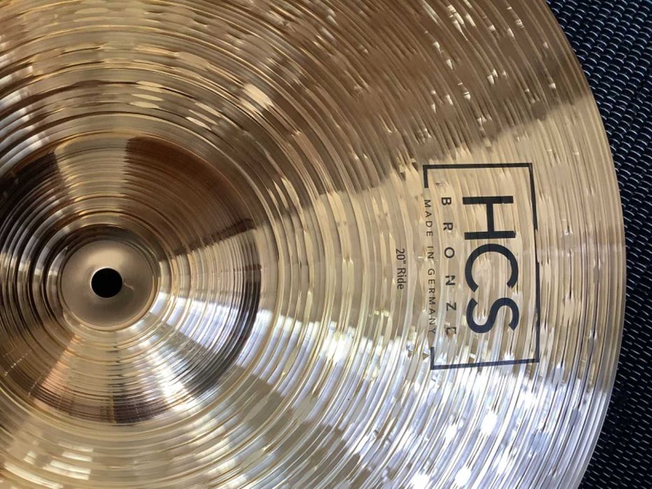 Prato de bateria. Meinl HCS Bronze 20" Heavy Ride