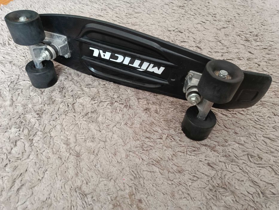 VENDE Mini Skate Preto Mítical