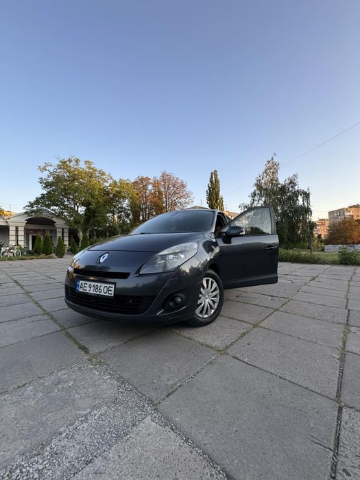 Renault Grand Scenic 2010 VIN VF1JZ1SB644328606 фото оголошення 2 з 6