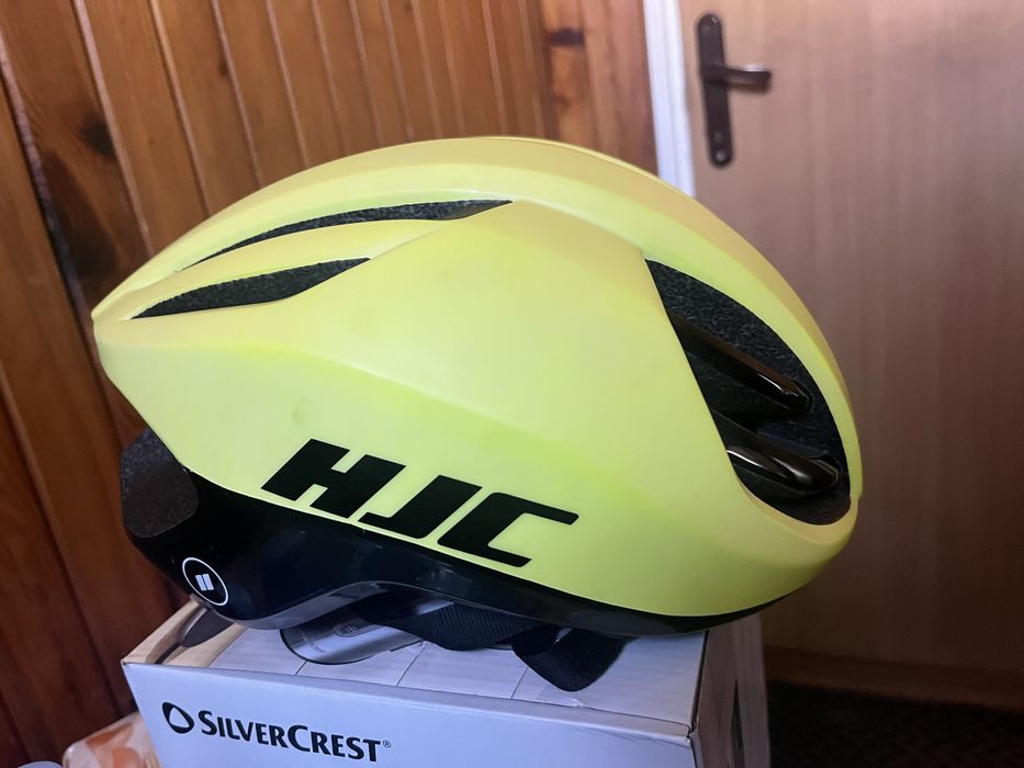 Sprzedam kask rowerowy szosa/gravel HJC Atara rozmiar L 58-61 cm