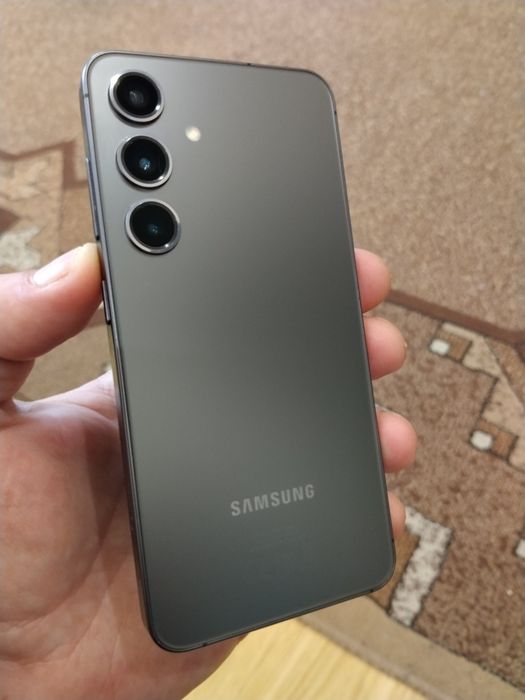Samsung galaxy S24  8/256  з гарантією