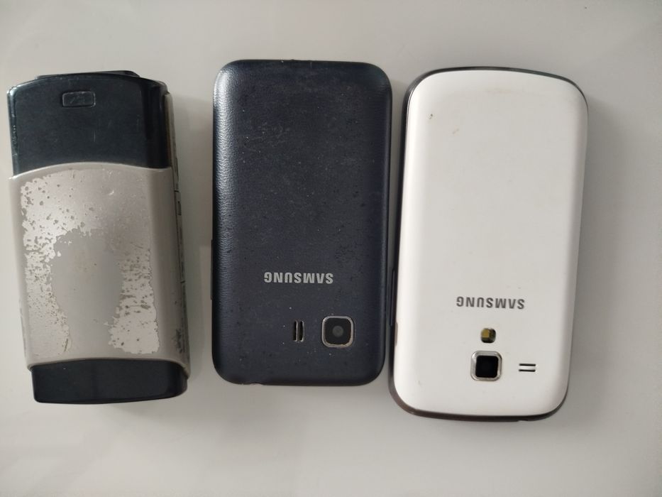 Telefones para peças