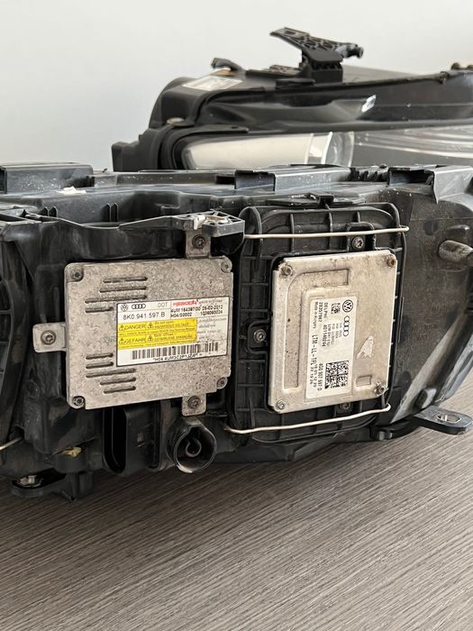 Комплект фар Audi Q5 8R0 941 005  90021773