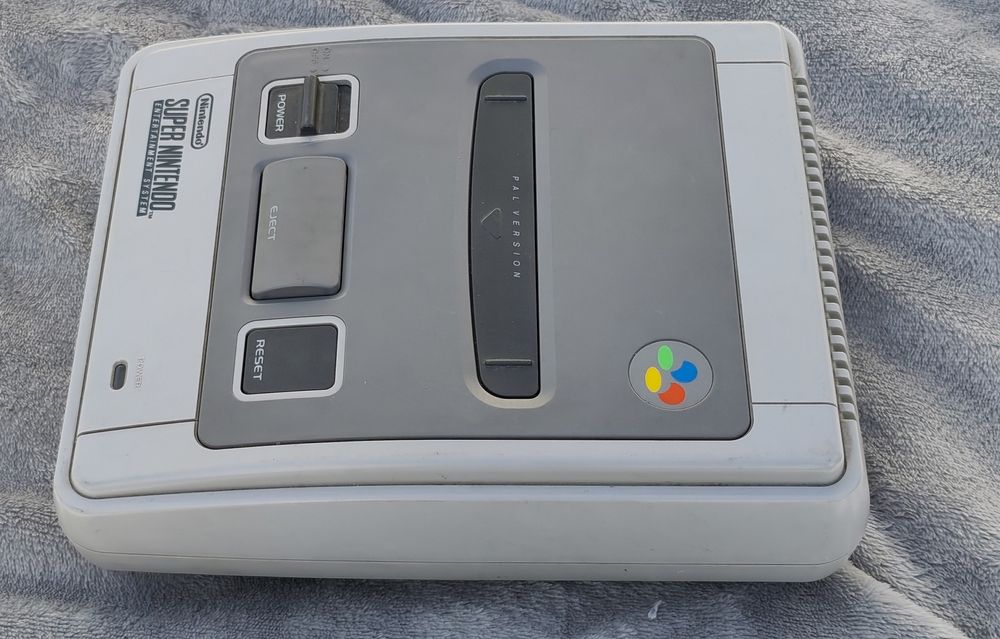 Super Nintendo SNES oryginalny