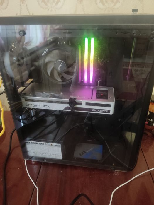 Продам пк в хорошому стані