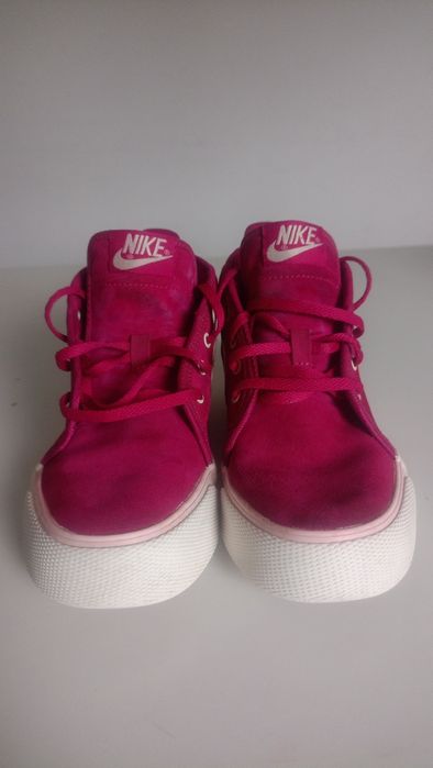 Sprzedam buty sportowe Nike rozmiar 36, 5 trampki  z wysoką  cholewką