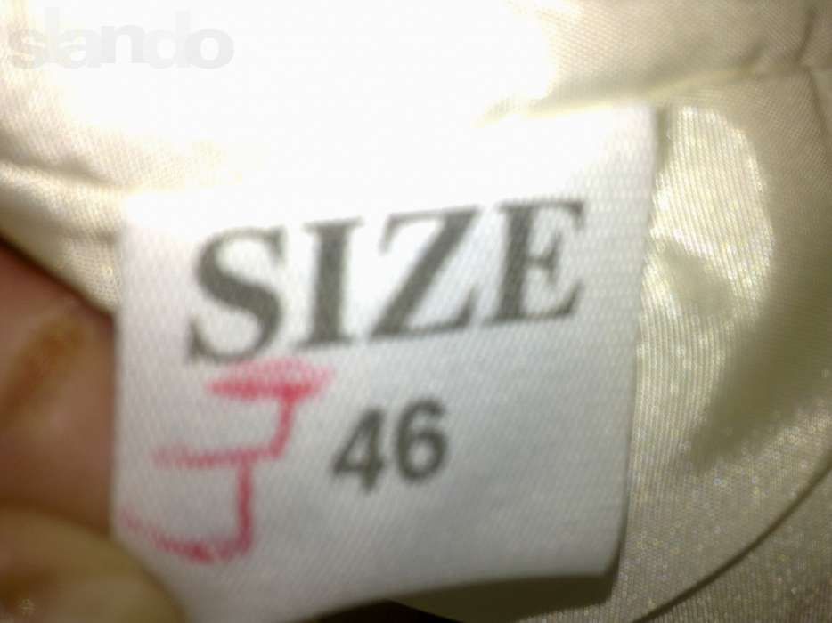 Свадебное платье с камнями Сваровски 46раз.