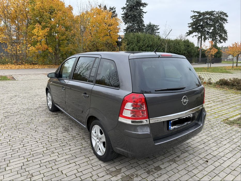 Opel Zafira B benzyna +lpg