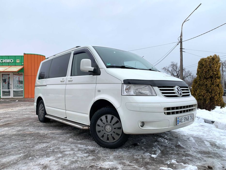 Volkswagen Transporter 1.9 TDI Пассажир 2007 год.