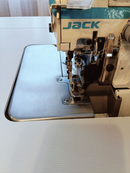 Owerlock Jack e4