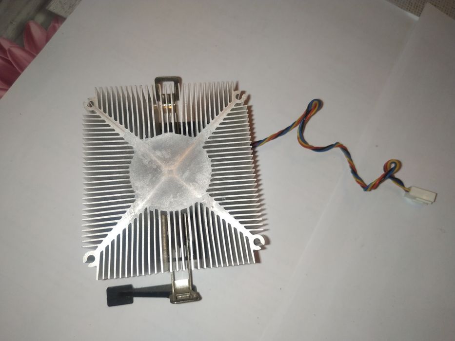 Радиатор+вентилятор процессора