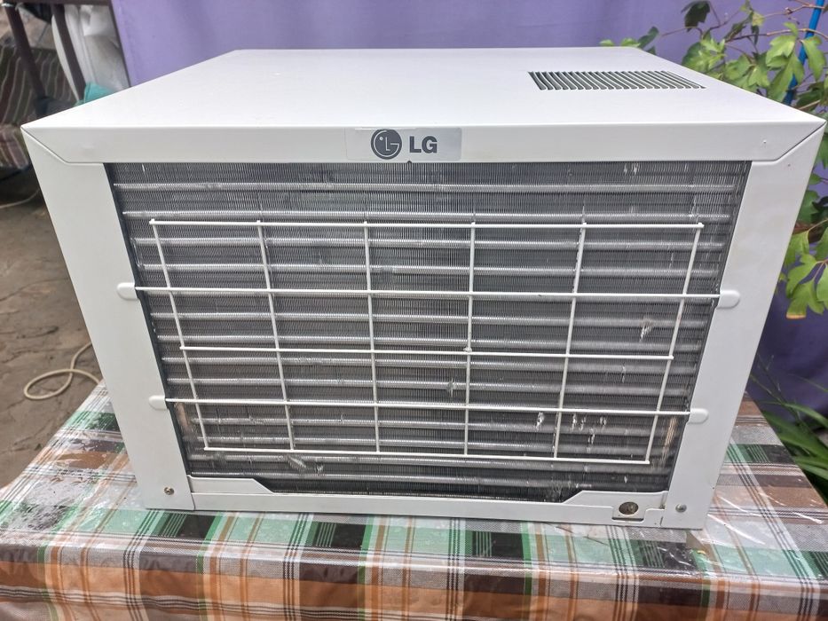 Оконный кондиционер LG