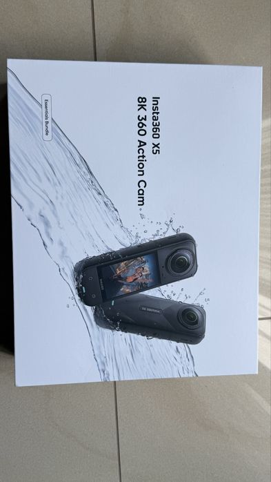 Kamera sportowa Insta 360 X5 Essentials Bundle