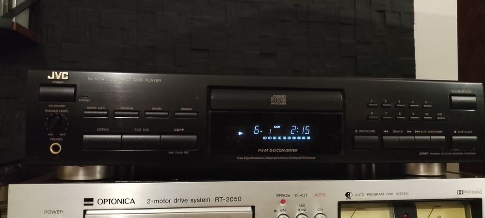 Odtwarzacz CD JVC XL-V174