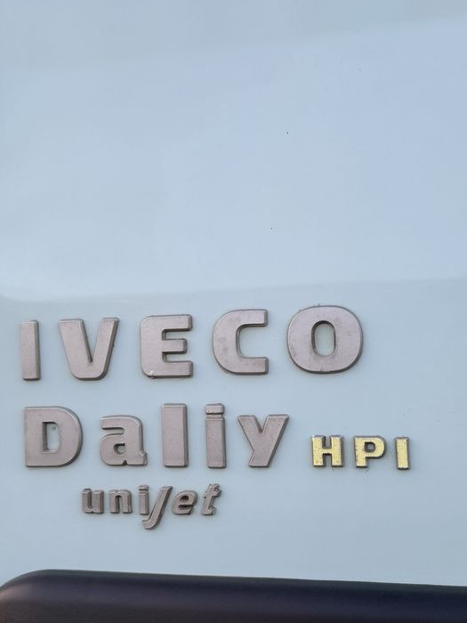 Продам бус Iveco Daily