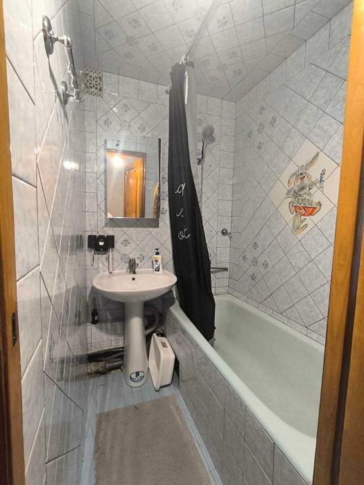 Продам 2-к. квартиру на Роганском ЖМ,  Индустриальный