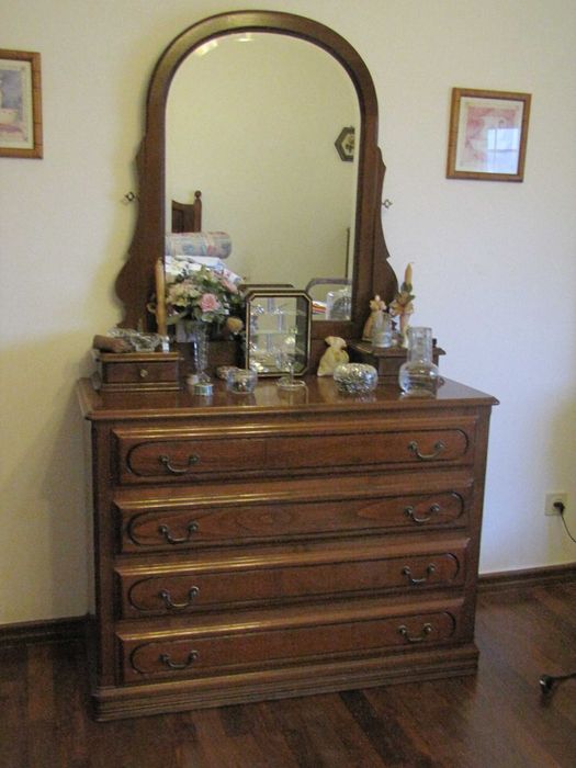 Mobília de quarto de solteiro