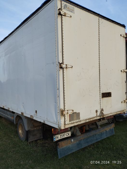 Мерседес атего. Р.в 1999