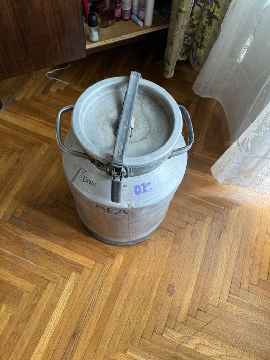 Бідон 40 л. бу  був для меду
