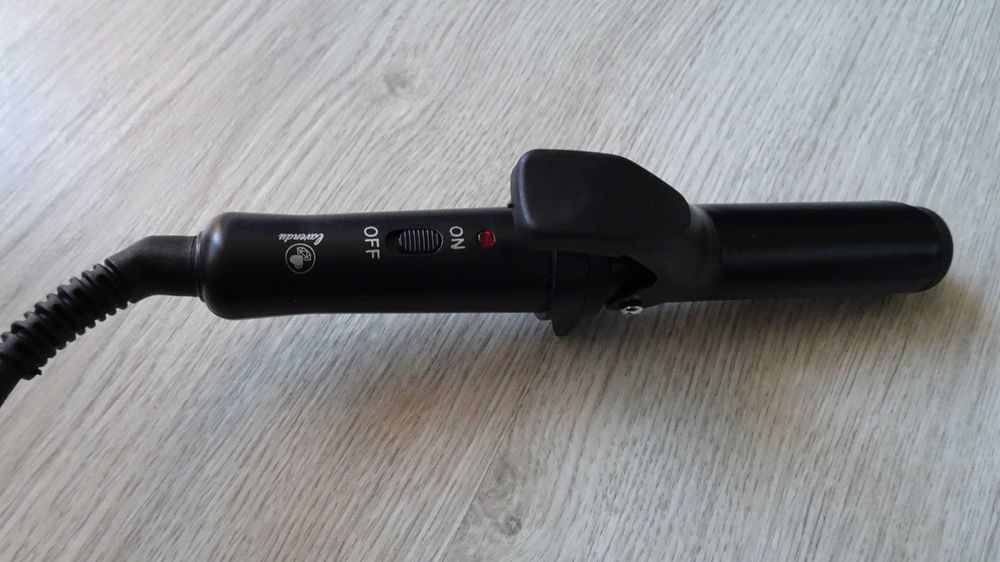 Alisador e Modelador de Cabelo