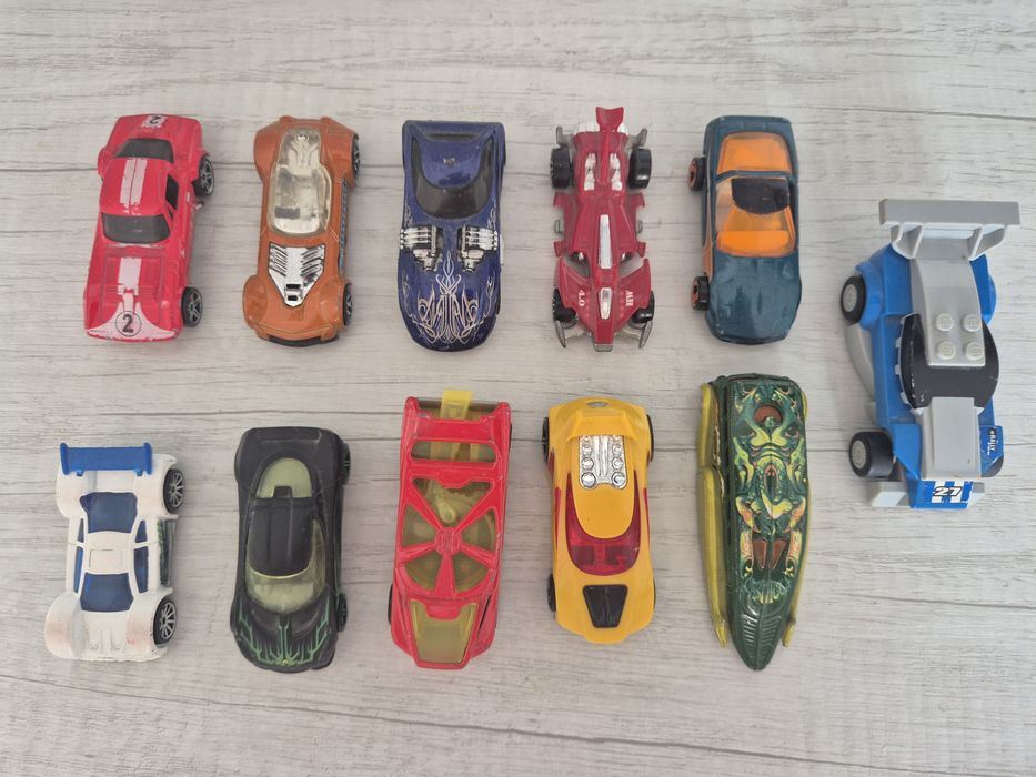 Машинки Hot Wheels 2000-х Років