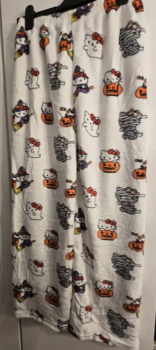Spodnie do piżamy hello kitty halloween nowe M 38