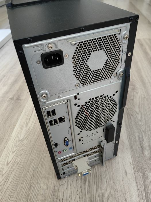 Komputer i7 / Nvidia/ 8GB