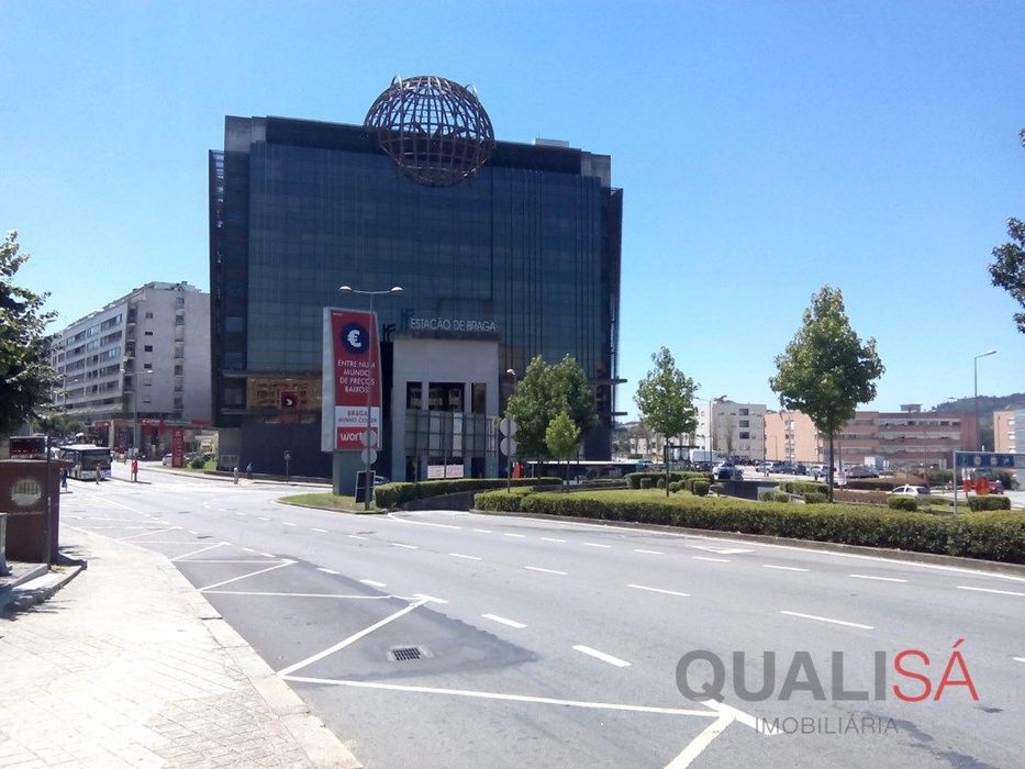 Apartamento T1 novo com varanda em Maximinos, a 100m do centro hist...