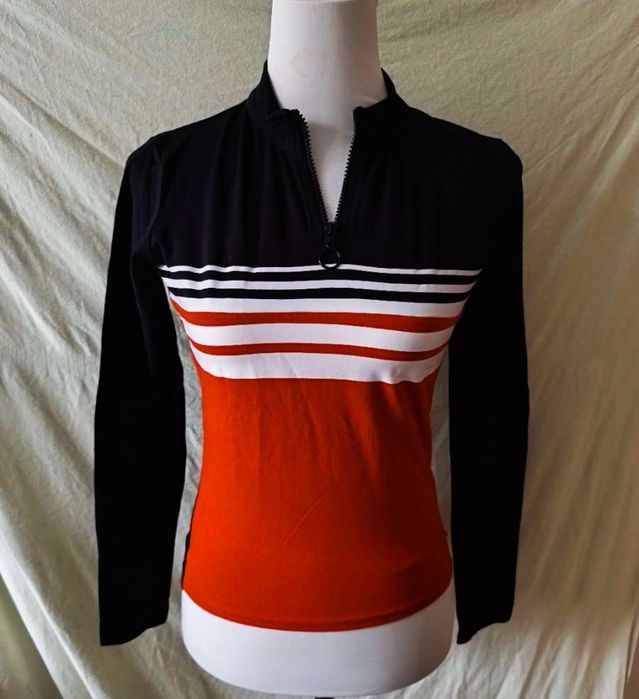 Жіноча стильна кофта