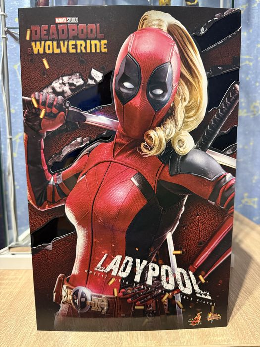Фігурка 1/6 Hot Toys MMS747 Ladypool - Deadpool & Wolverine