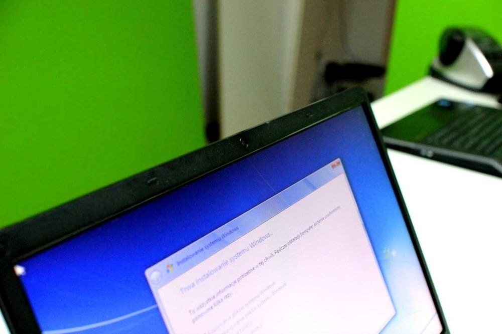 Laptop Samsung Stan Bardzo Dobry Sprawny Gwarancja