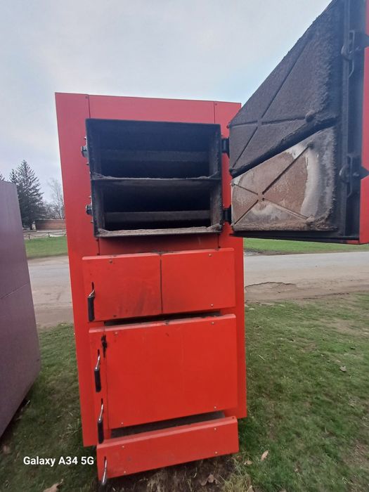 Продам твердопаливний котел