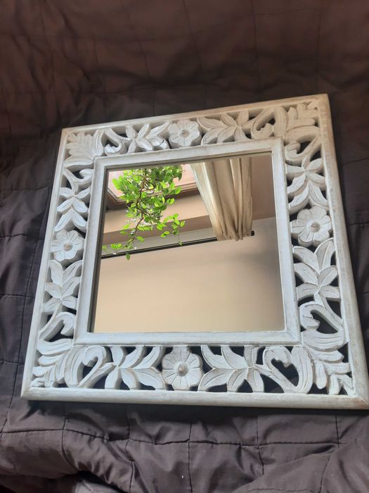 Lustro indyjskie - biała drewniana rama -  kwadratowe