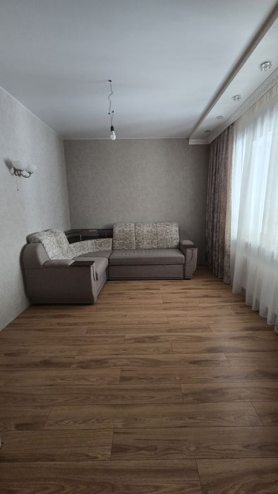 Продаж будинку м Тараща в сучасному ремонті