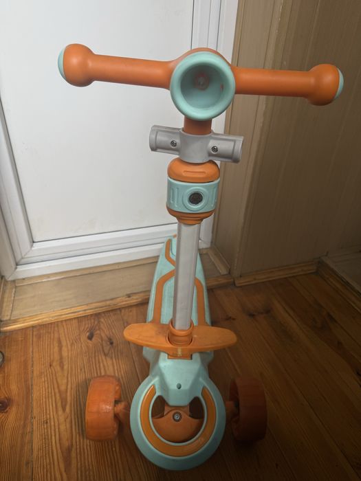 Самокат с ролительской ручкой