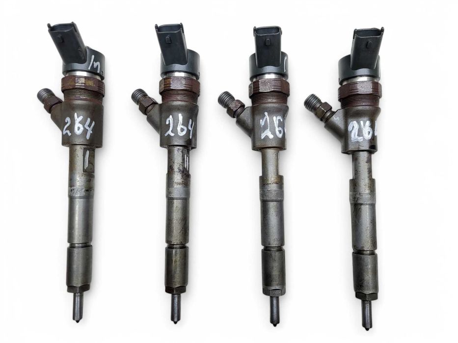 Форсунки Toyota Auris Corolla Yaris Urban Cruiser 1.4 D-4D 2001-2018