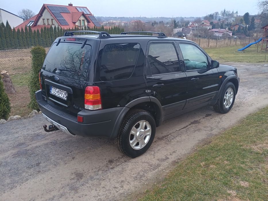 Sprzedam Ford Maverick 2.0 B+G 4×4