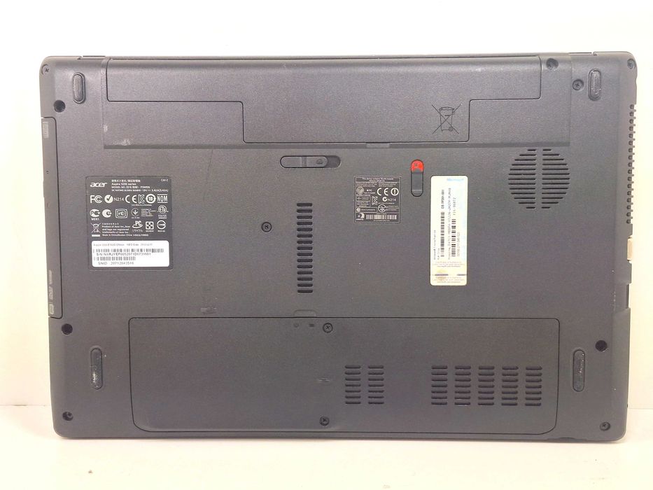 Laptop Acer Aspire 5250 P5WE6 2/320GB