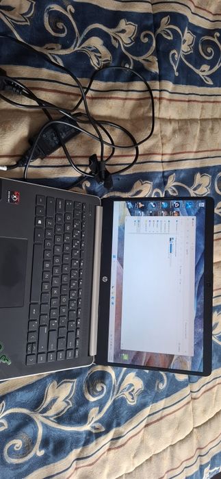 portátil hp ryzen 5